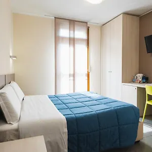 *** Hotel Parini Italia